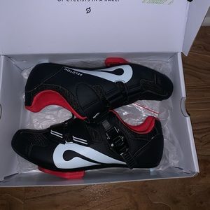 Peloton cycling shoes